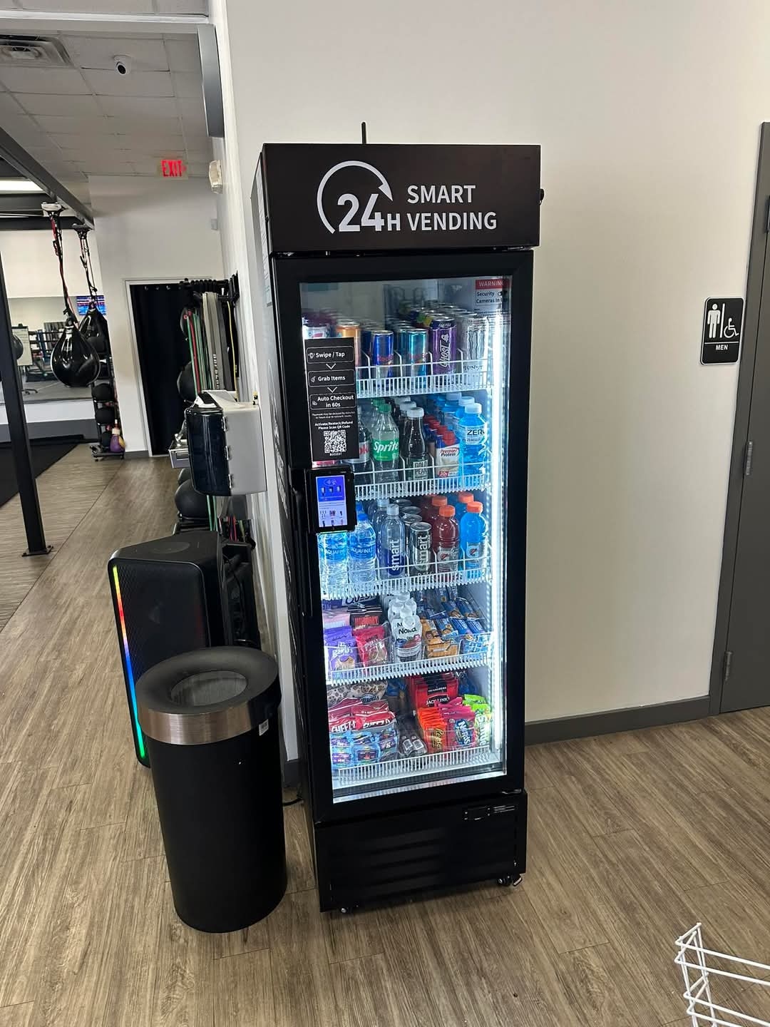 24H Smart Vending AI cooler deployed at a fitness gym